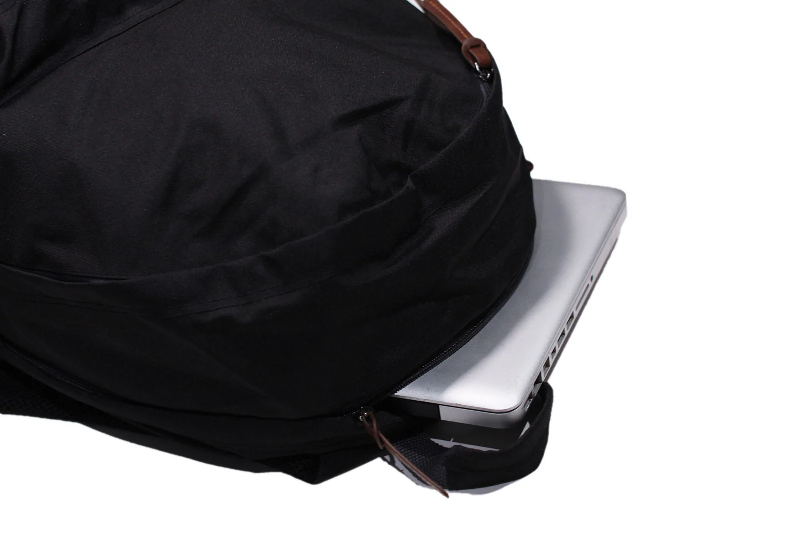 The Alternative Laptop Backpack - Image 5