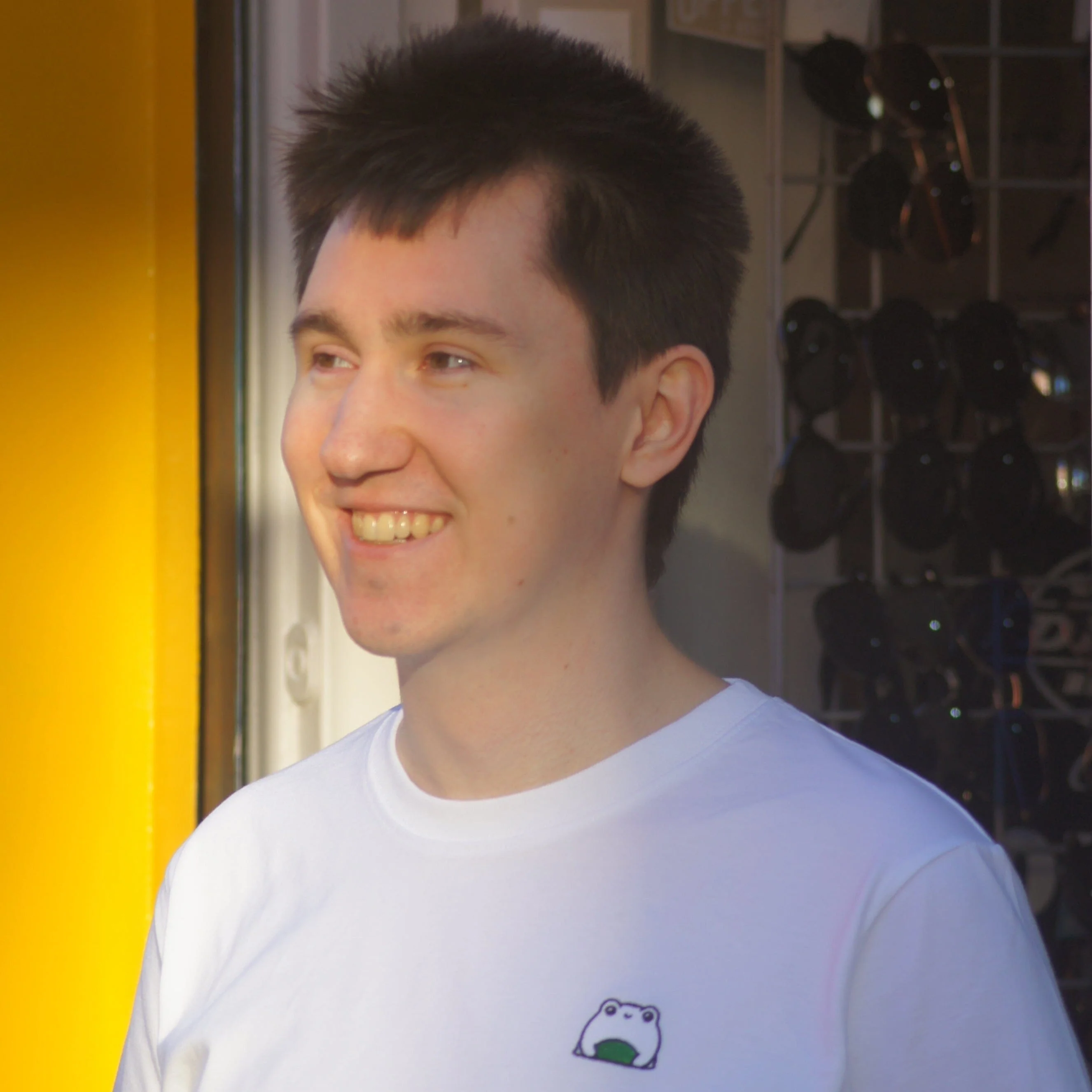 Frog T-Shirt - Image 3