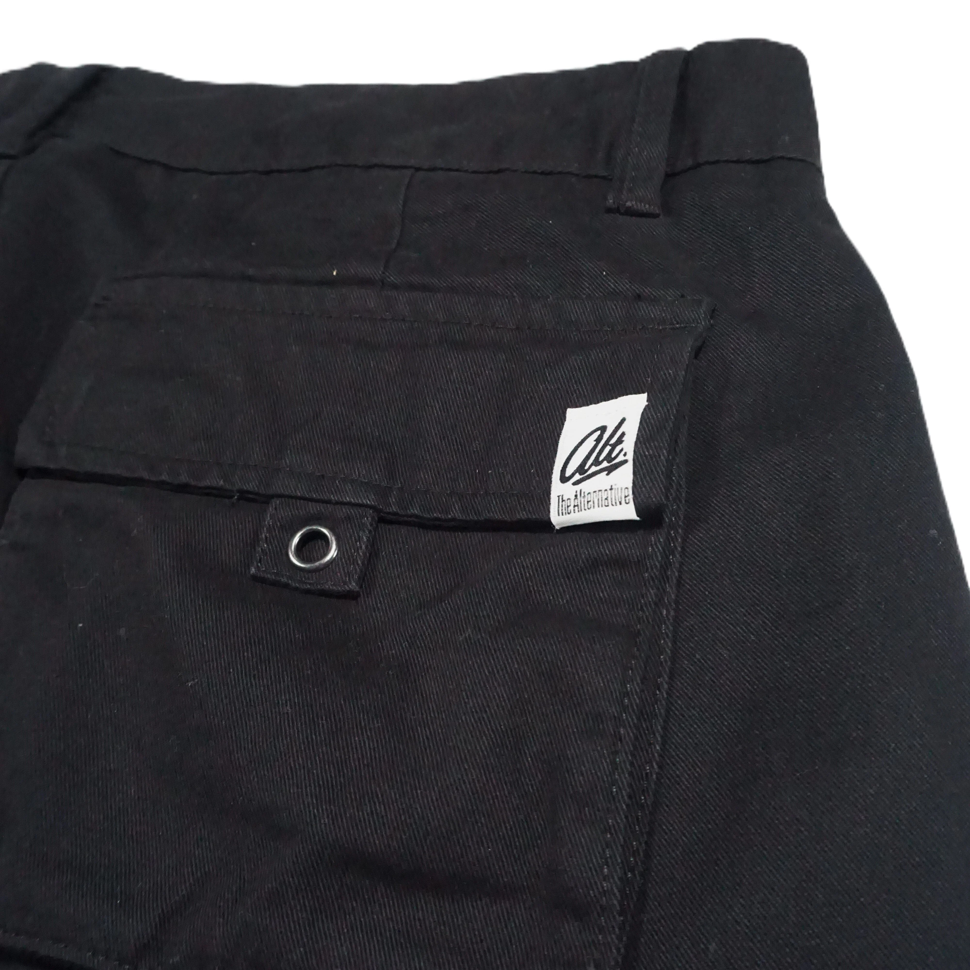 The Alternative Cargo Shorts - Image 6